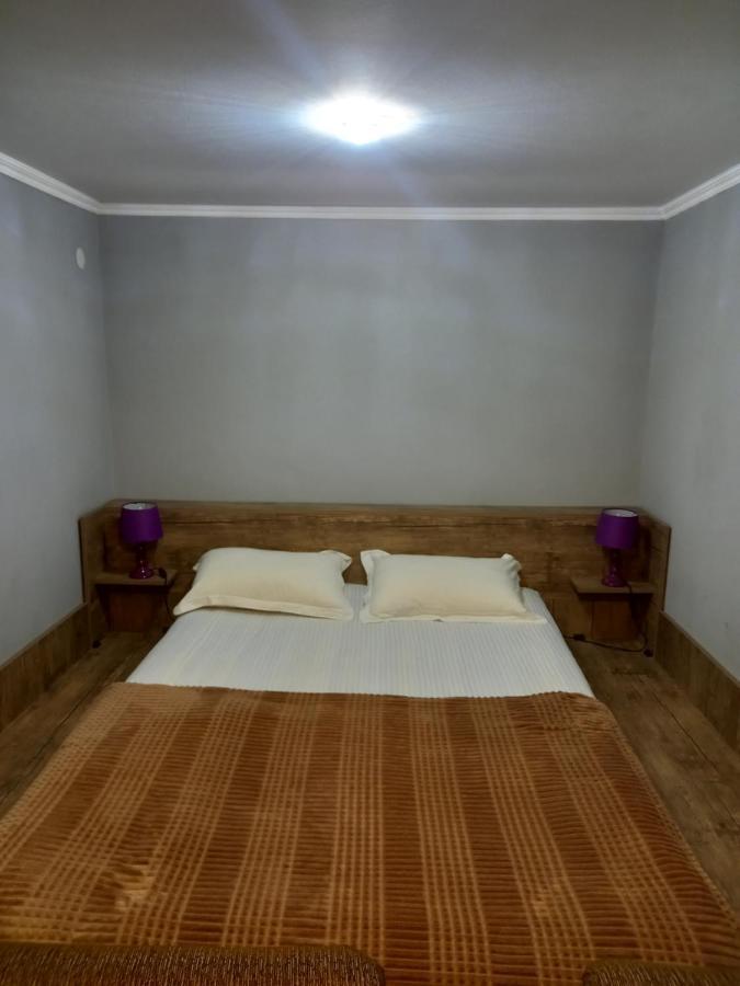 Tskaltubo Guest House On Mirian Mepe ภายนอก รูปภาพ