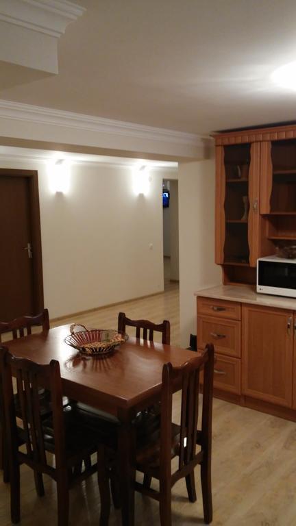 Tskaltubo Guest House On Mirian Mepe ภายนอก รูปภาพ